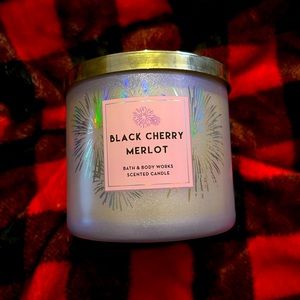 2018 Black Cherry Merlot 3 wick candle bath and body works